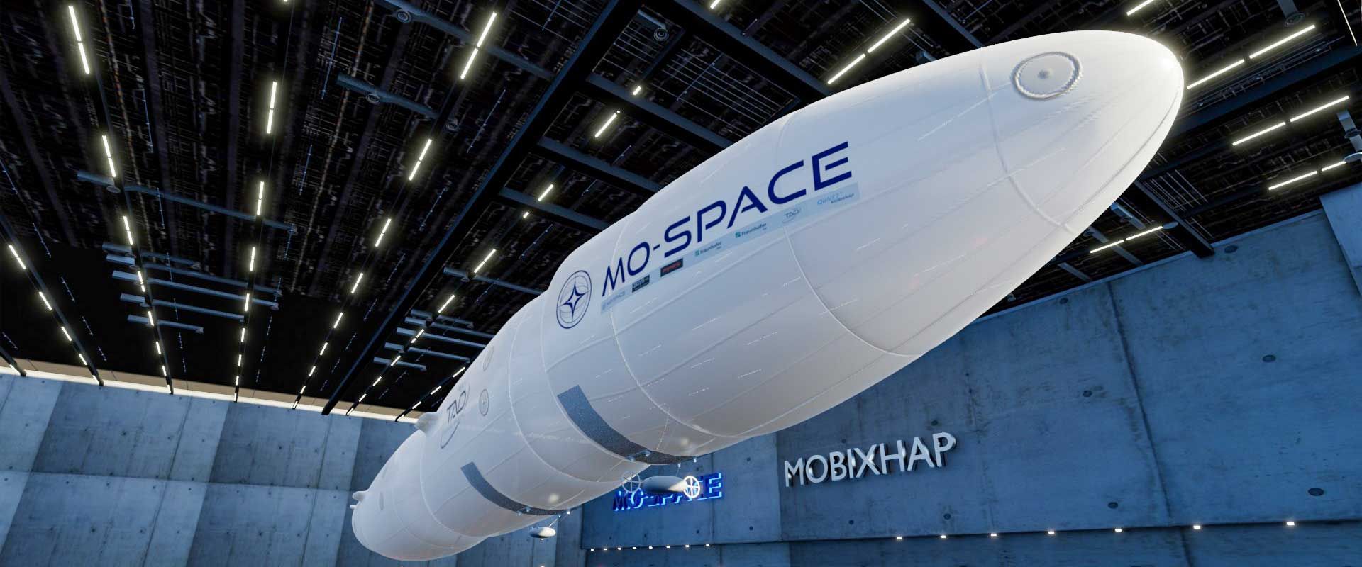 The MOBIXHAP airship with a propulsion unit and payload. See from the Front